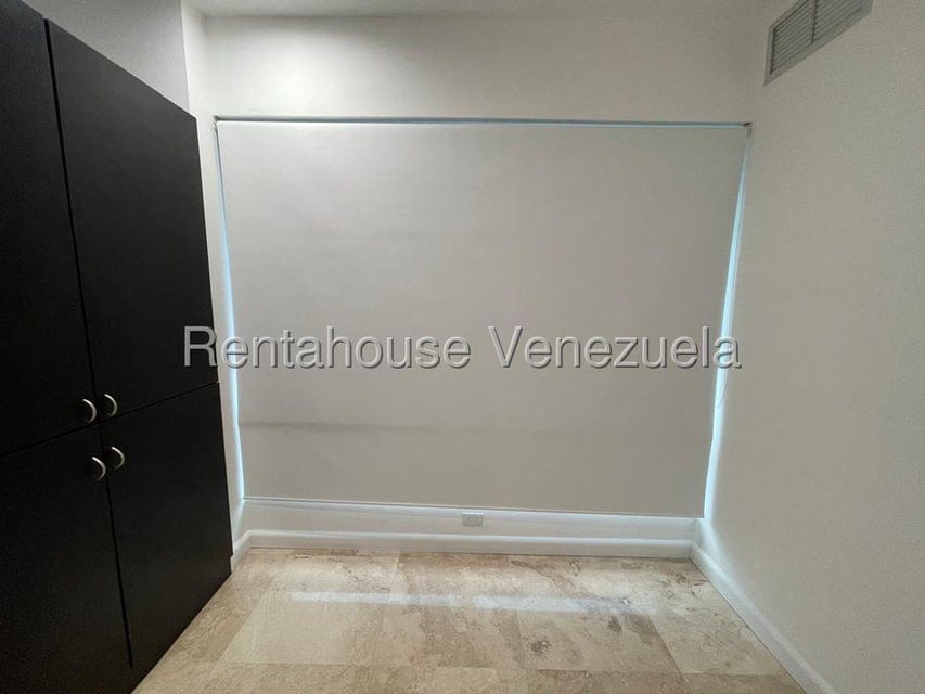 Apartamento (Duplex) en Alquiler en El Rosal, Distrito Metropolitano - 39