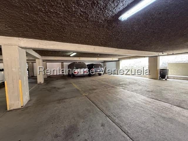 Apartamento (Duplex) en Alquiler en Santa Rosa de Lima, Distrito Metropolitano - 26
