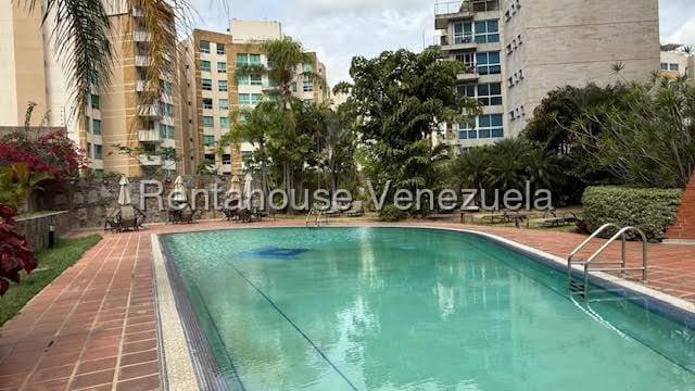 Apartamento (Duplex) en Alquiler en Santa Rosa de Lima, Distrito Metropolitano - 30
