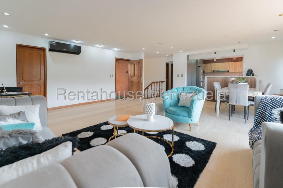 Townhouse (Multiples Niveles) en Venta en Lomas de La Trinidad, Distrito Metropolitano - 12