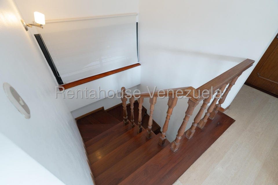 Townhouse (Multiples Niveles) en Venta en Lomas de La Trinidad, Distrito Metropolitano - 24