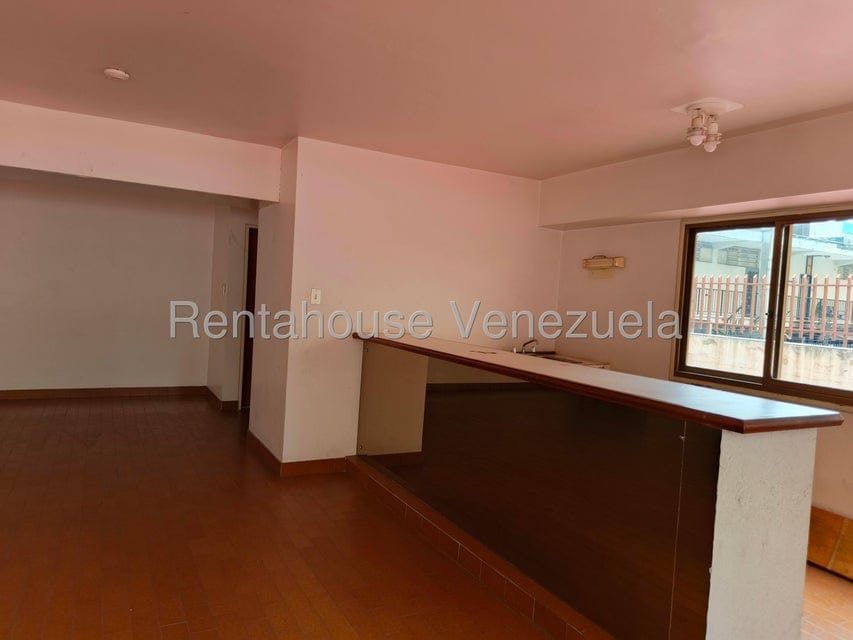 Apartamento (1 Nivel) en Venta en Los Palos Grandes, Distrito Metropolitano - 39