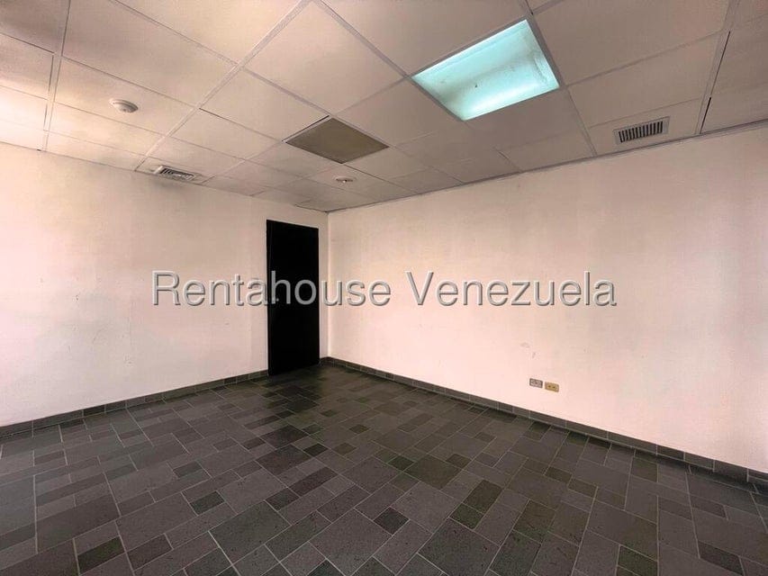 Comercial (Oficina) en Venta en Los Samanes, Distrito Metropolitano - 19