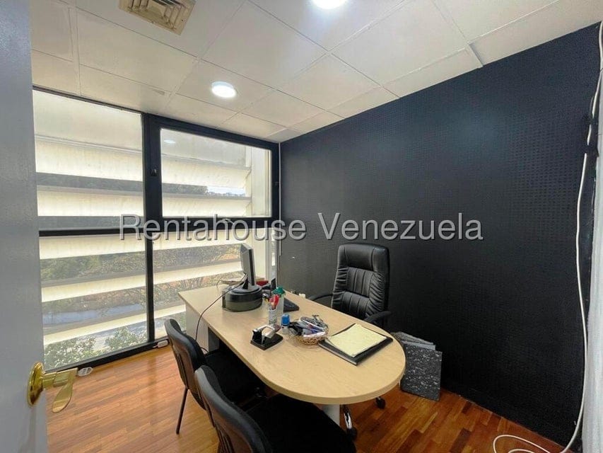 Comercial (Oficina) en Venta en Los Samanes, Distrito Metropolitano - 29