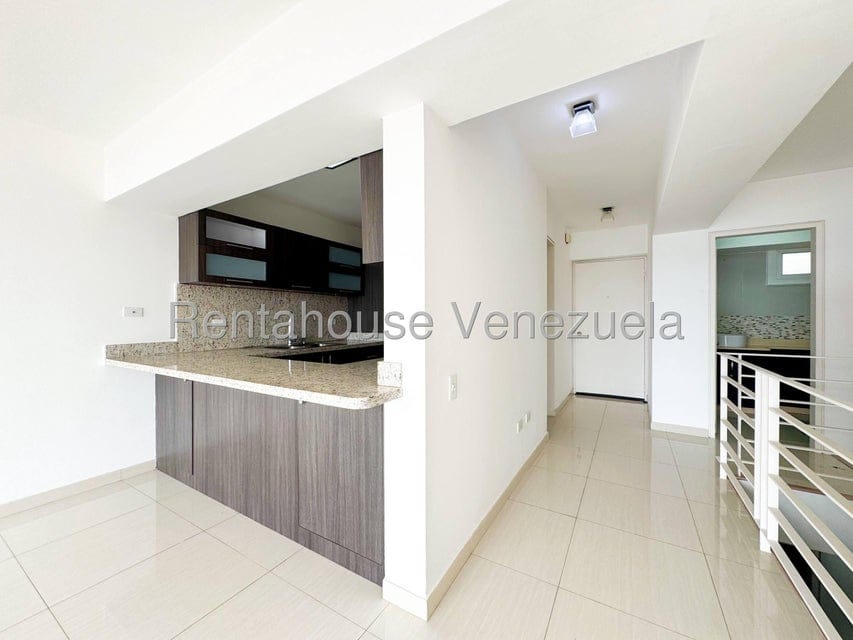Apartamento (Duplex) en Venta en Alto Hatillo, Distrito Metropolitano - 16
