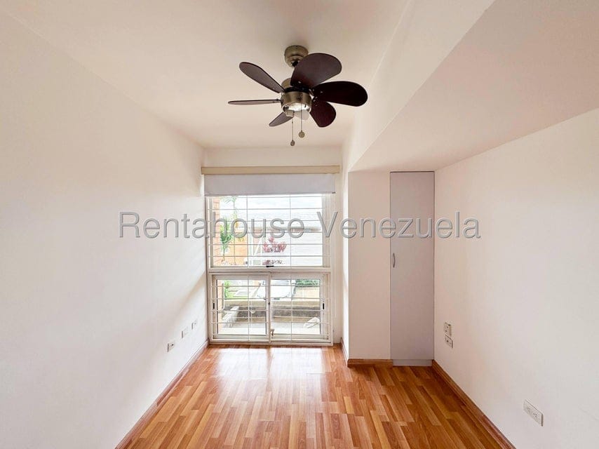 Apartamento (Duplex) en Venta en Alto Hatillo, Distrito Metropolitano - 31