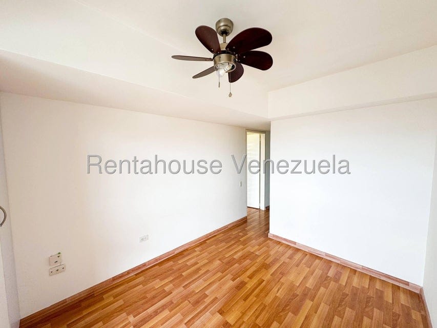 Apartamento (Duplex) en Venta en Alto Hatillo, Distrito Metropolitano - 33