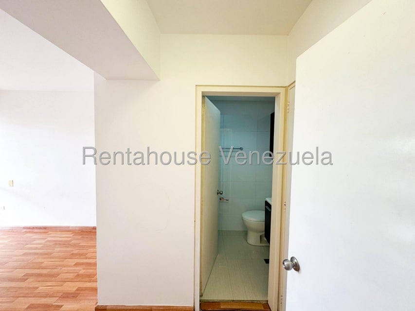Apartamento (Duplex) en Venta en Alto Hatillo, Distrito Metropolitano - 34