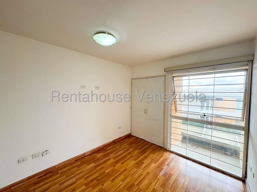 Apartamento (Duplex) en Venta en Alto Hatillo, Distrito Metropolitano - 39