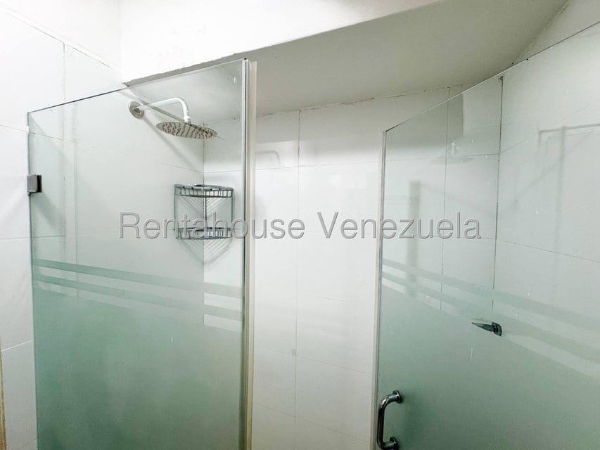 Apartamento (Duplex) en Venta en Alto Hatillo, Distrito Metropolitano - 45