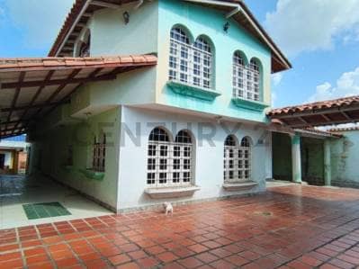 Casa Quinta Comercial en Venta