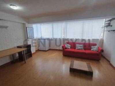 Tu refugio en La Guaira: Apartamento con Aire Acondicionado y Pozo en Macuto