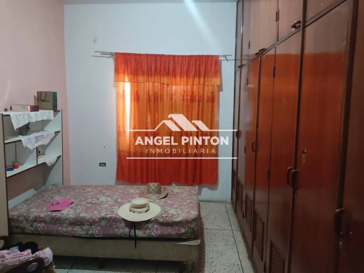 CASA VENTA RAUL LEONI MARACAIBO VENEZUELA API 9064 Augusto padilla 04129313604 - 3