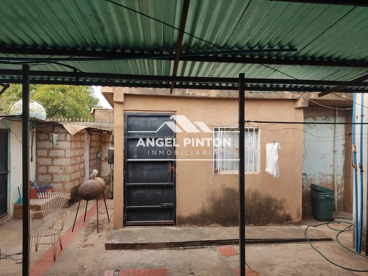 CASA VENTA RAUL LEONI MARACAIBO VENEZUELA API 9064 Augusto padilla 04129313604 - 5