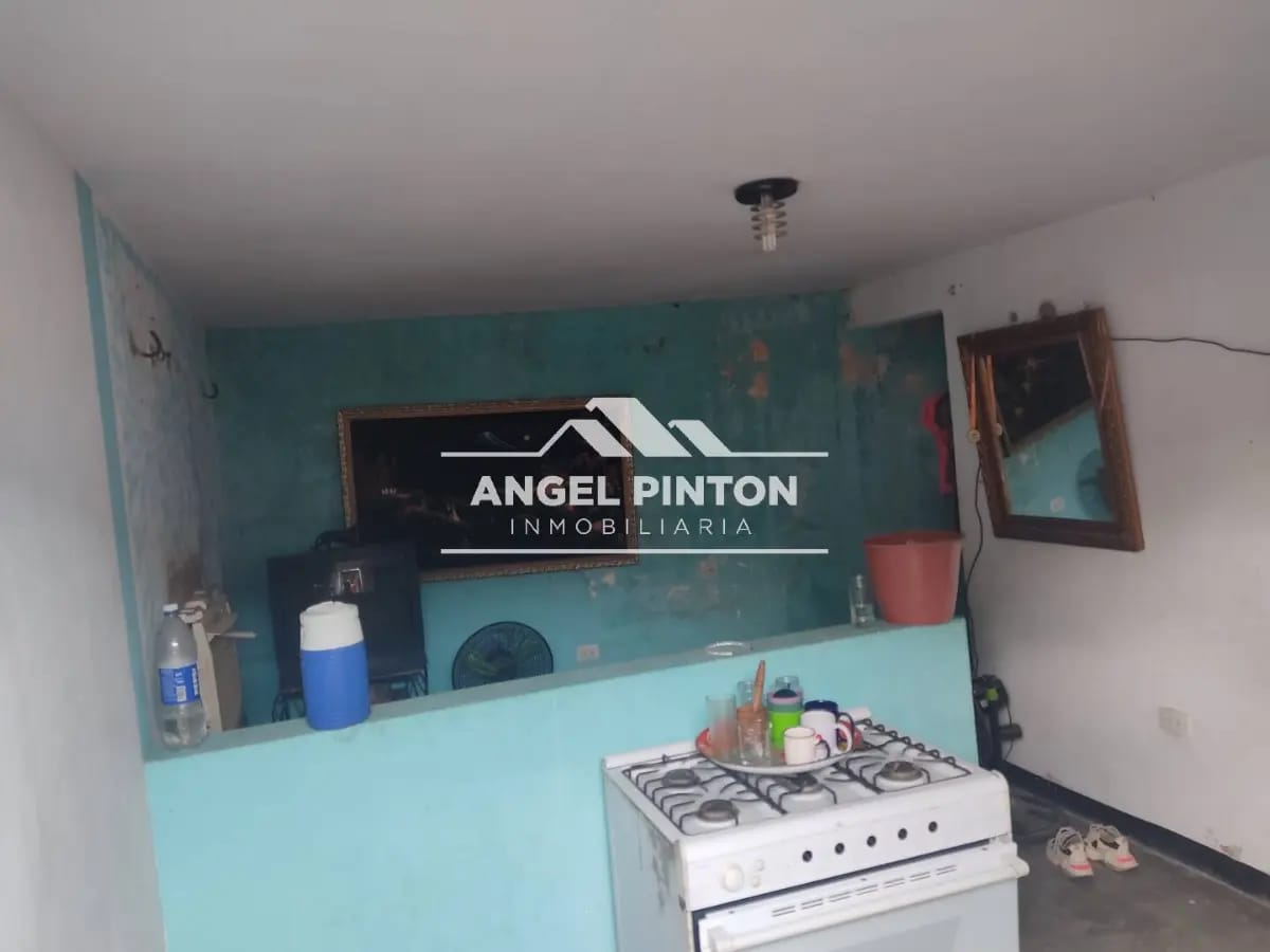 CASA VENTA RAUL LEONI MARACAIBO VENEZUELA API 9064 Augusto padilla 04129313604 - 6