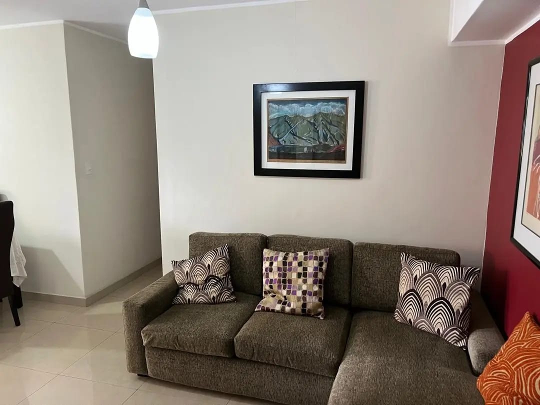 Excelente Inmueble Totalmente Remodelado - 9