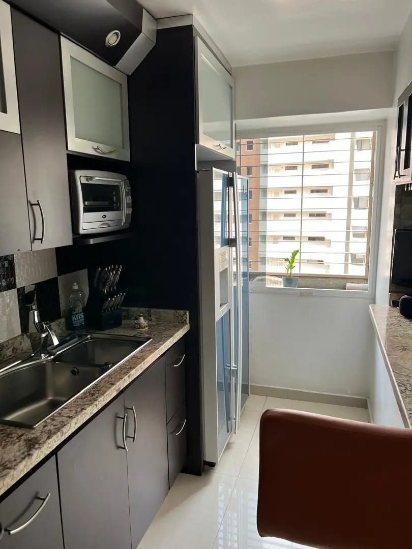 Excelente Inmueble Totalmente Remodelado - 16