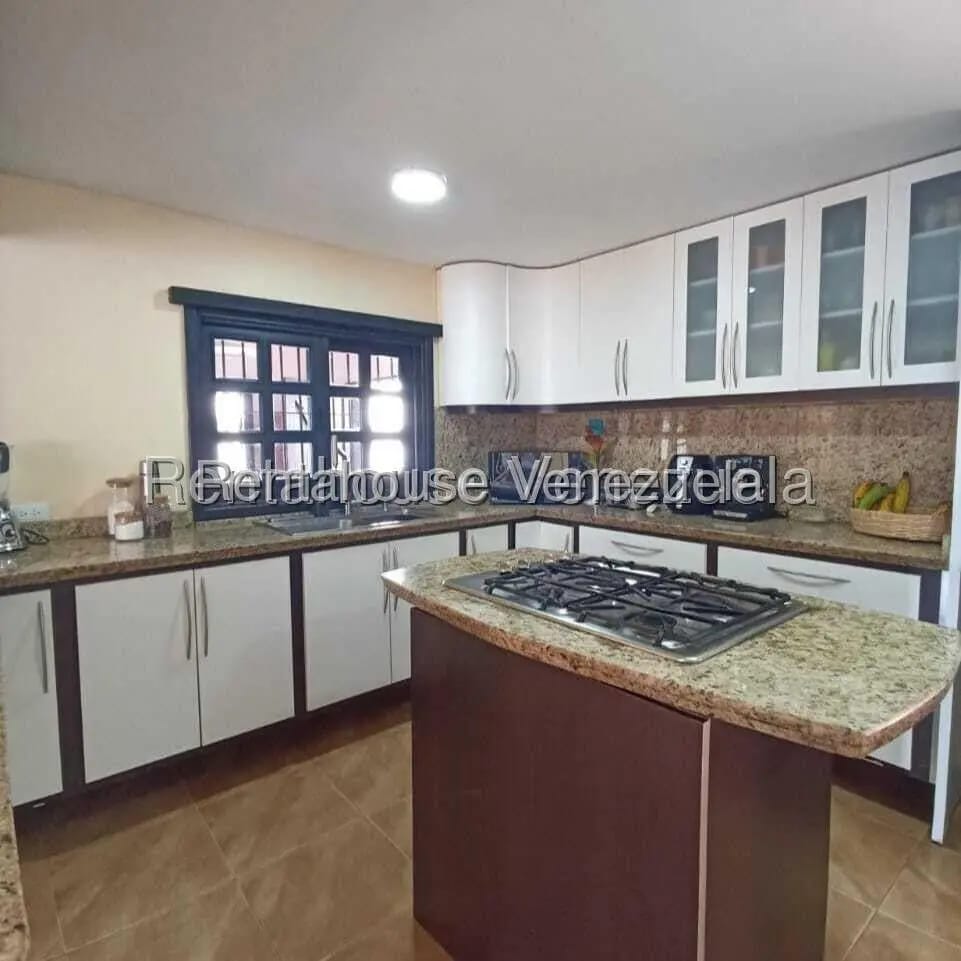 Magnífica casa en venta Urbanización Club de Campo, San Antonio de Los Altos - 13