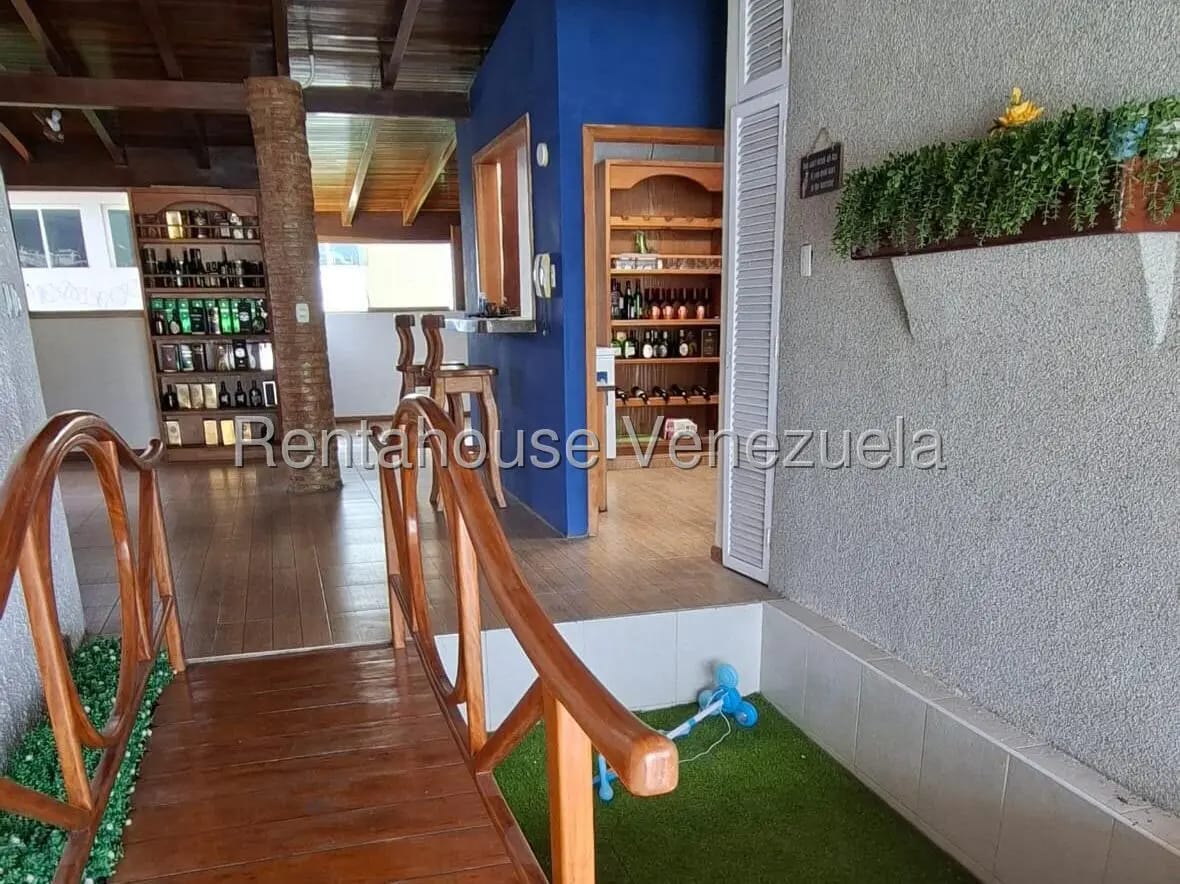 Estupendo apartamento en venta Cumbres de Curumo - 3
