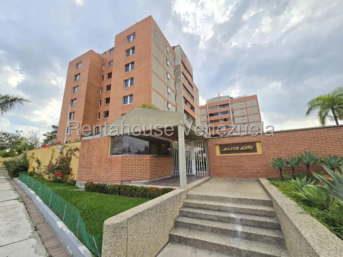 Amplio Apartamento En Venta Los Samanes. Ph Dúplex, Estupenda Terraza Con Parrillera