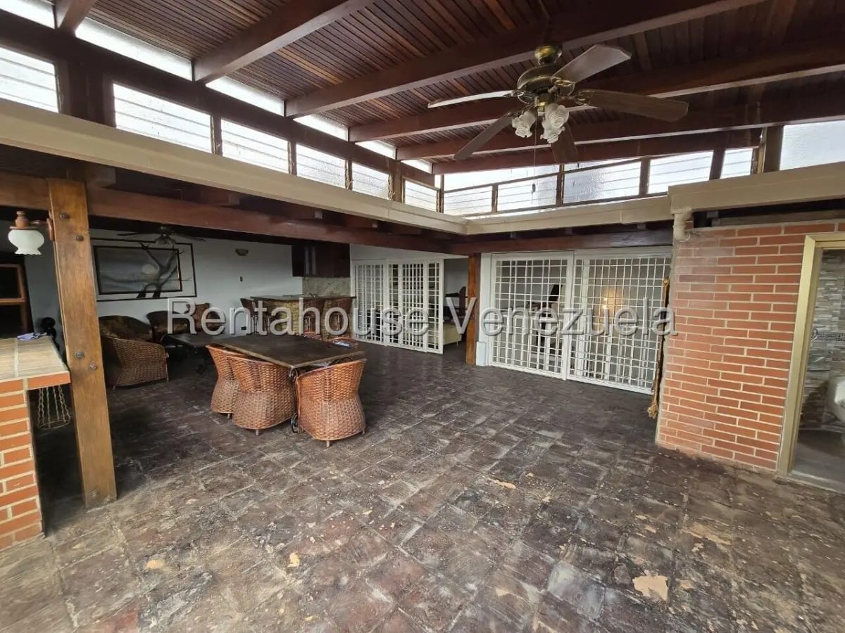 Amplio Apartamento En Venta Los Samanes. Ph Dúplex, Estupenda Terraza Con Parrillera - 5