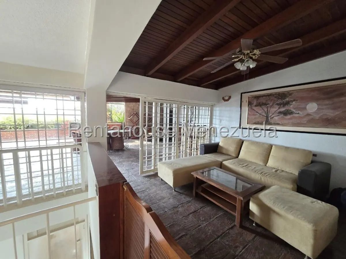 Amplio Apartamento En Venta Los Samanes. Ph Dúplex, Estupenda Terraza Con Parrillera - 9