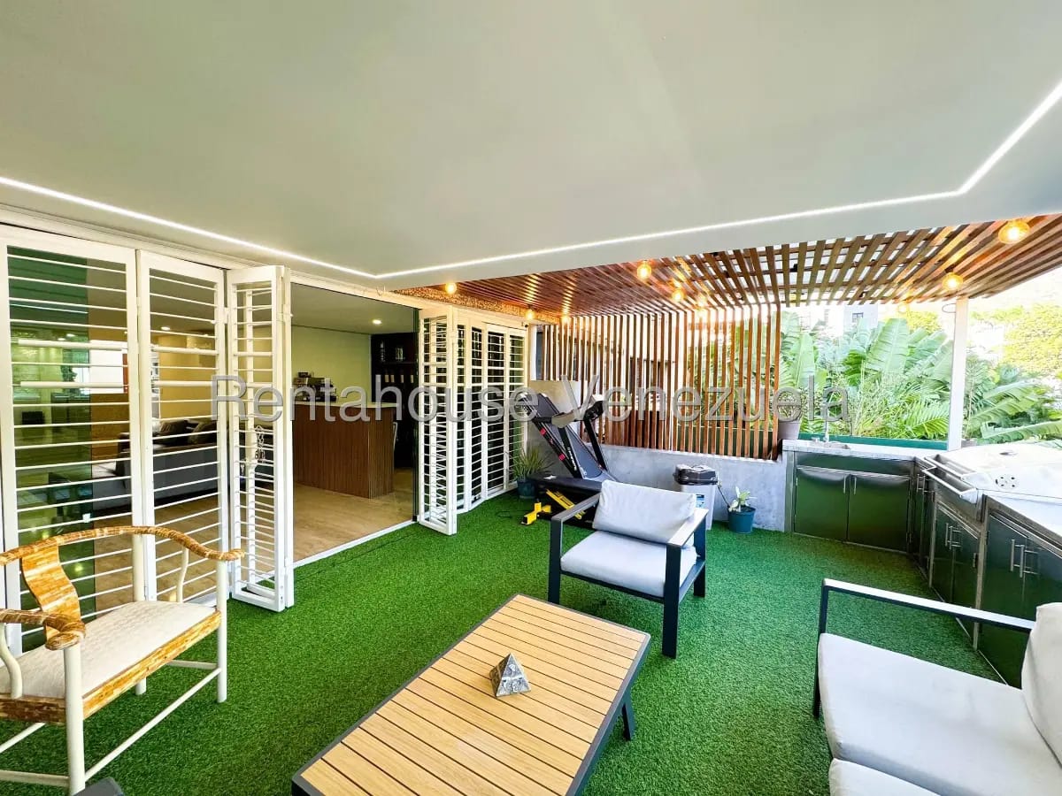 Espacioso Apartamento Ph En Santa Eduvigis, Totalmente Amoblado. Vista Al Ávila - 12