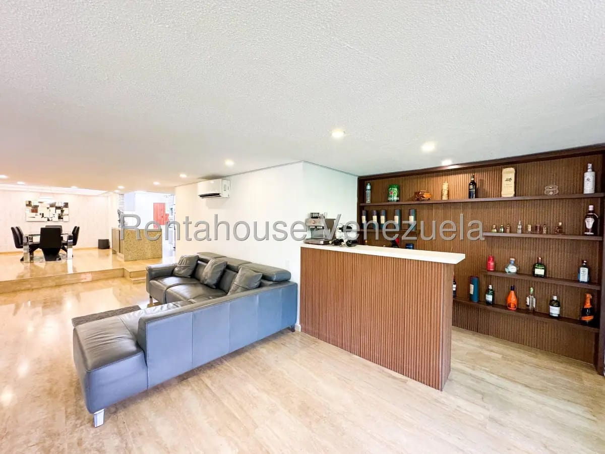 Espacioso Apartamento Ph En Santa Eduvigis, Totalmente Amoblado. Vista Al Ávila - 15