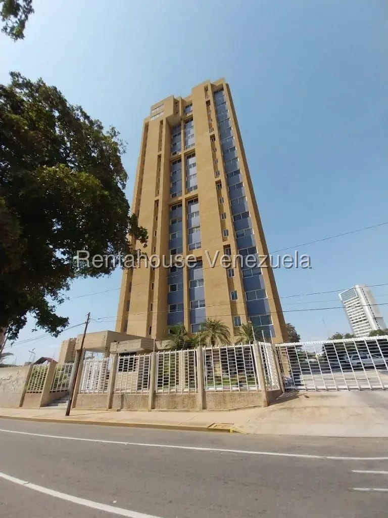 APARTAMENTO EN ALQUILER