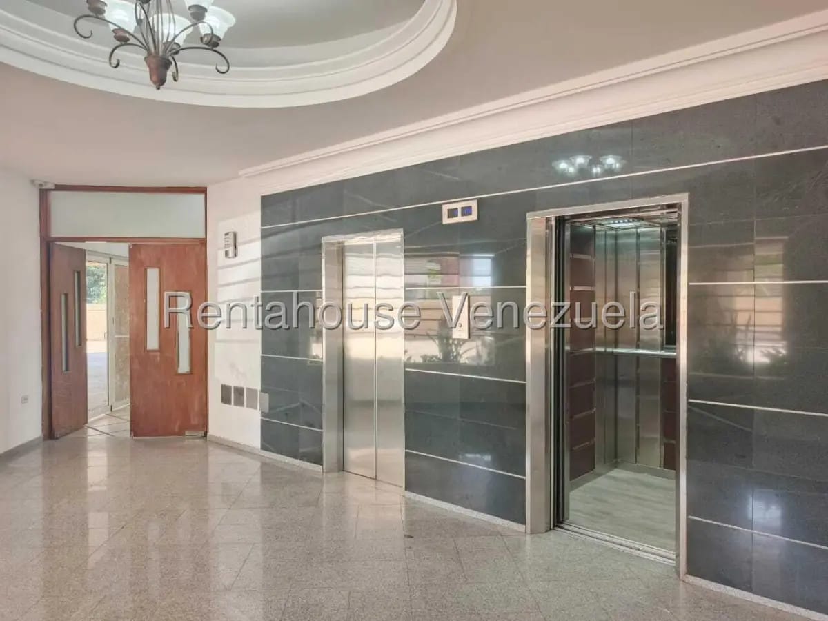 APARTAMENTO EN ALQUILER - 2
