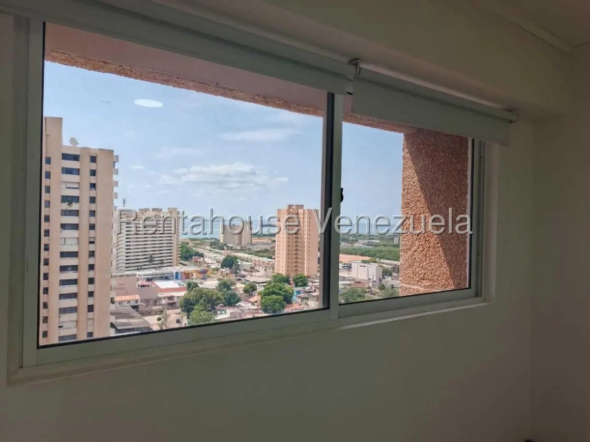 APARTAMENTO EN ALQUILER - 7