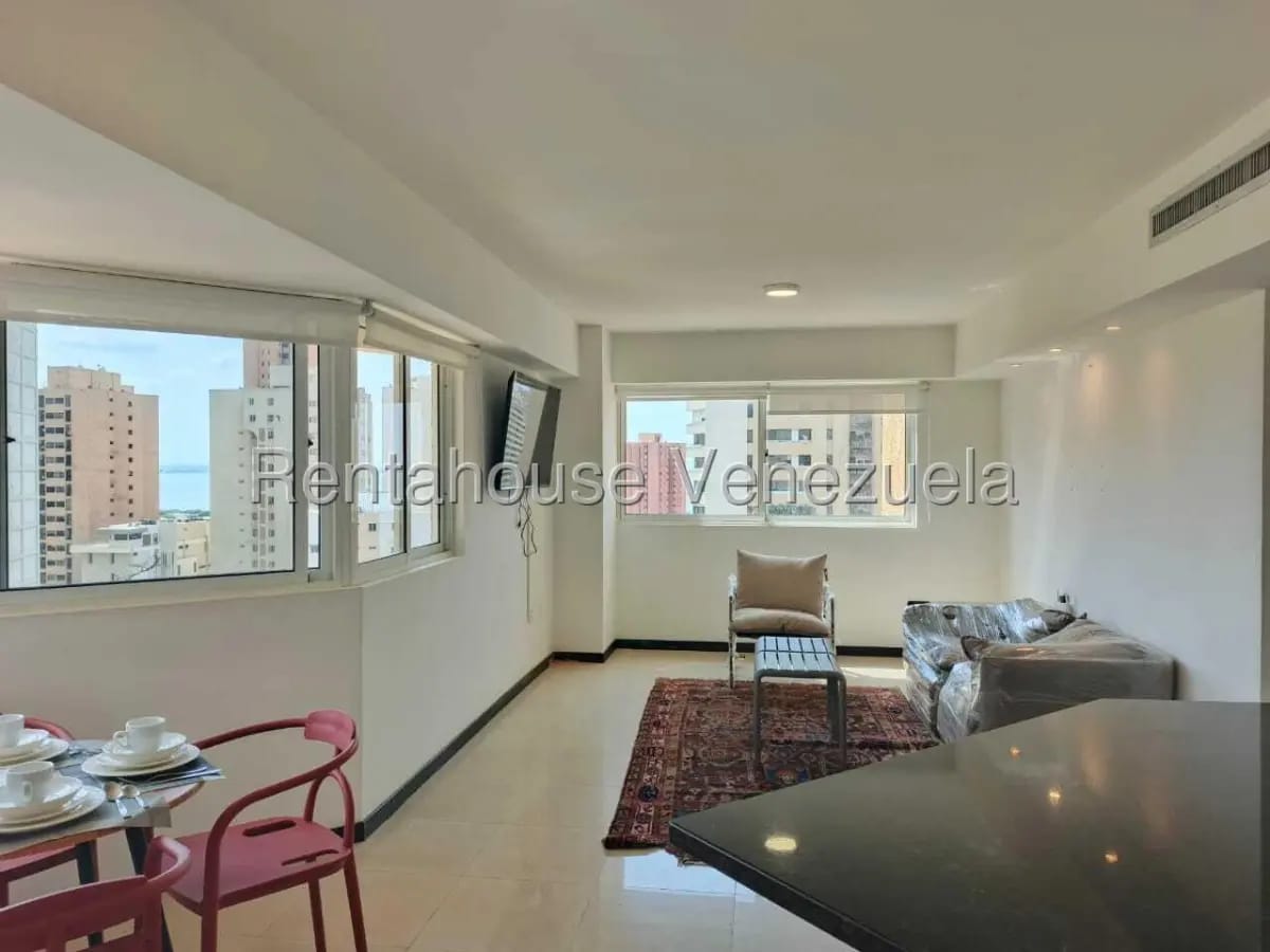APARTAMENTO EN ALQUILER - 10