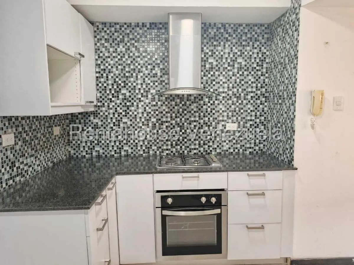 APARTAMENTO EN ALQUILER - 11