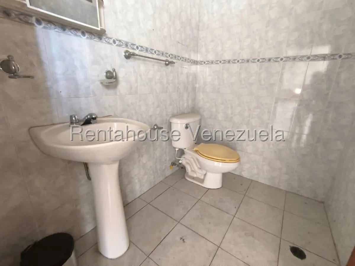 LOCAL EN VENTA - 19