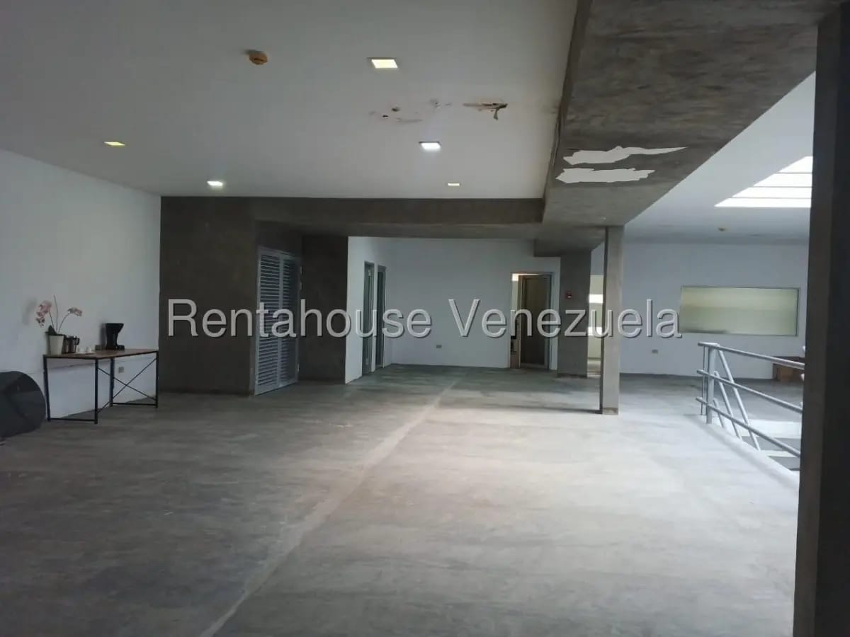 LOCAL EN VENTA - 14