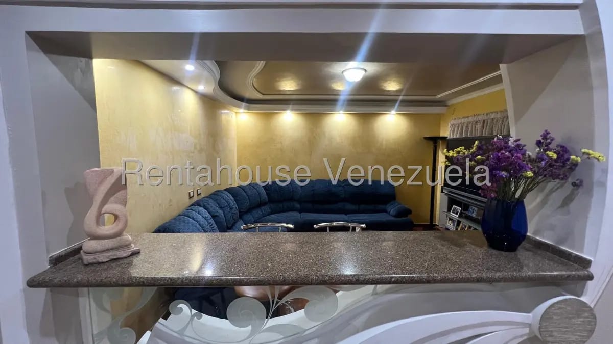 CASA EN VENTA - 10