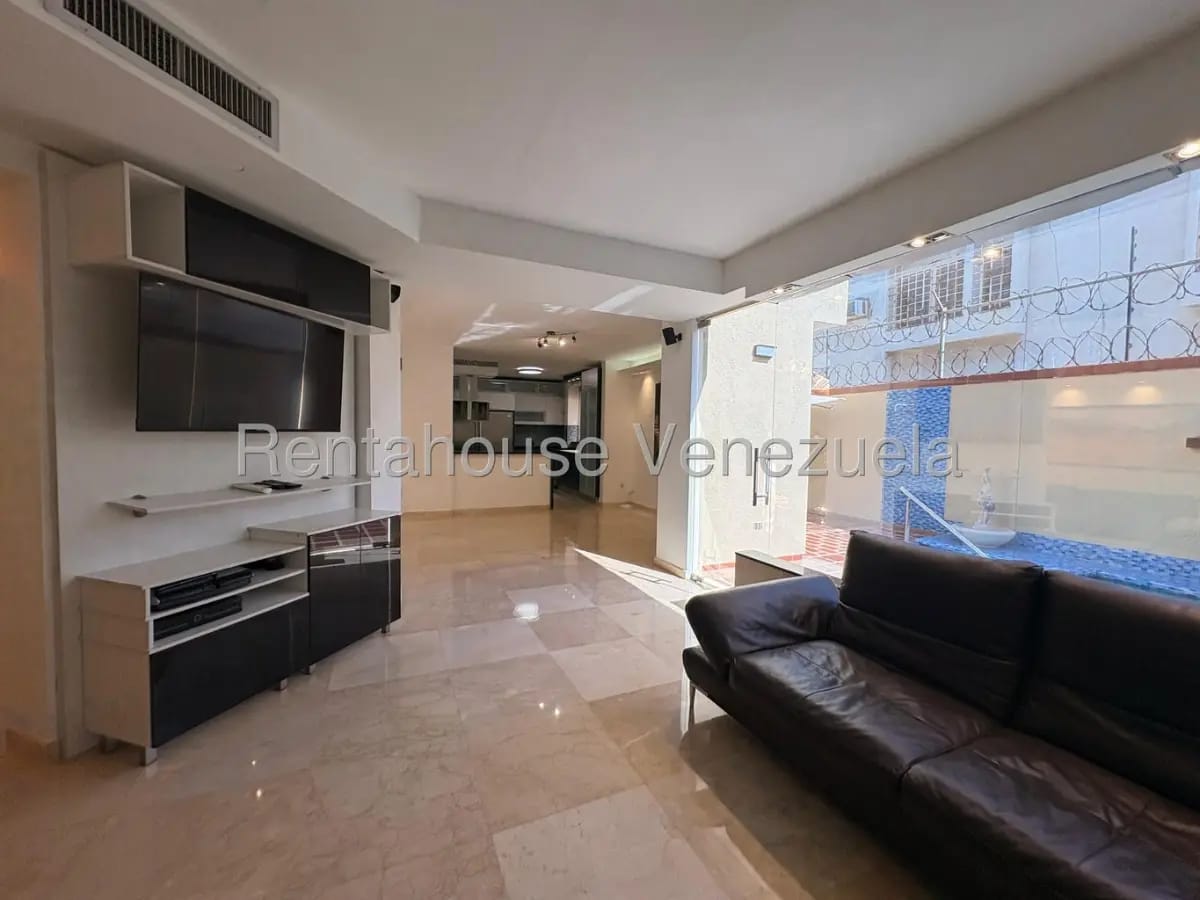 TOWNHOUSE EN VENTA - 16