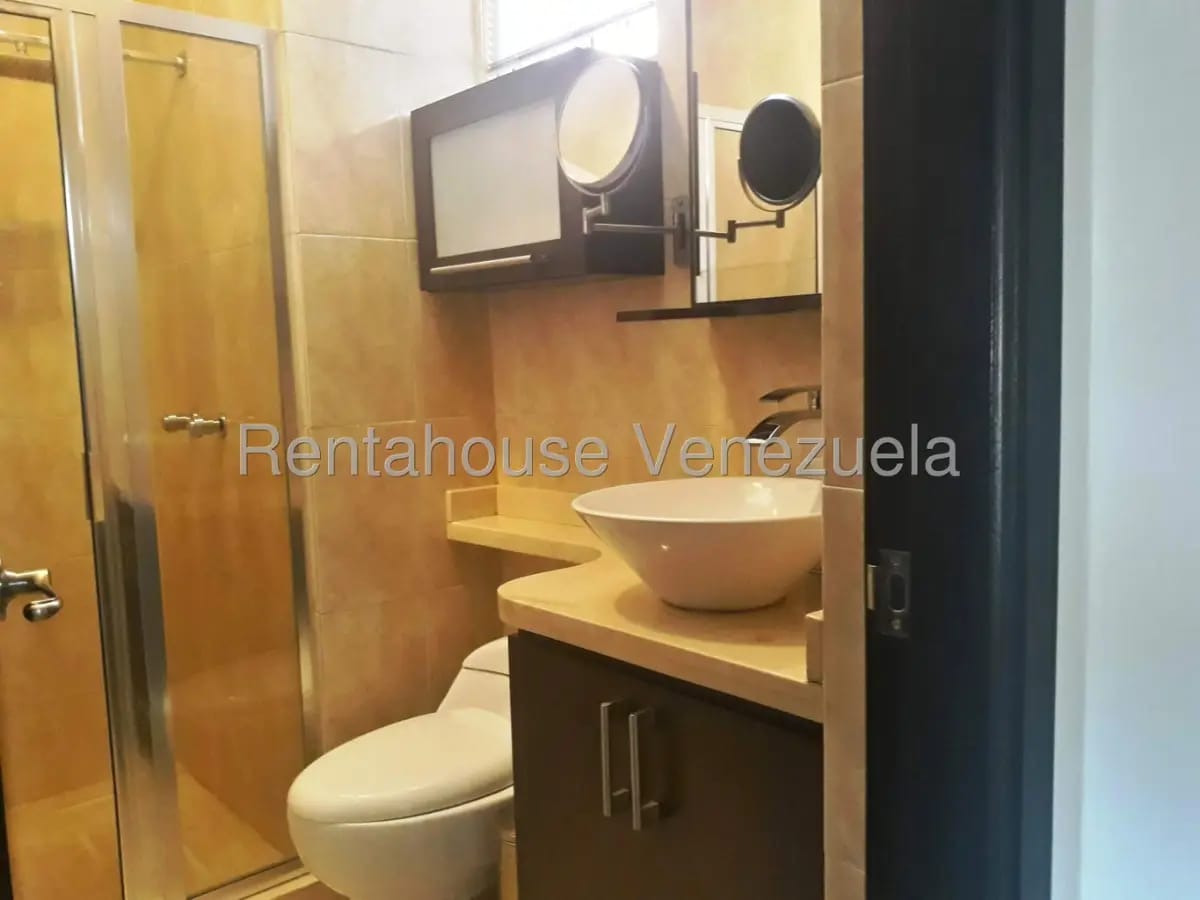 APARTAMENTO EN ALQUILER - 10