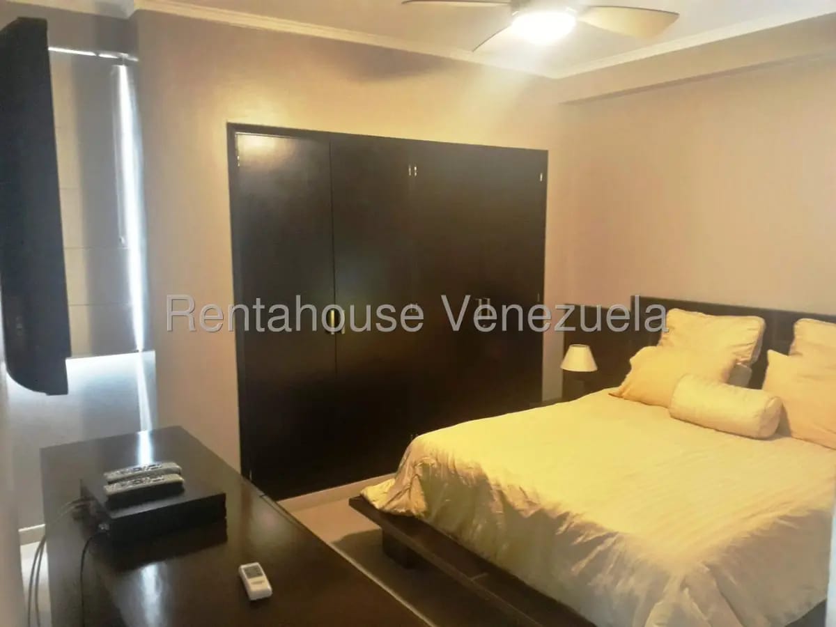APARTAMENTO EN ALQUILER - 11