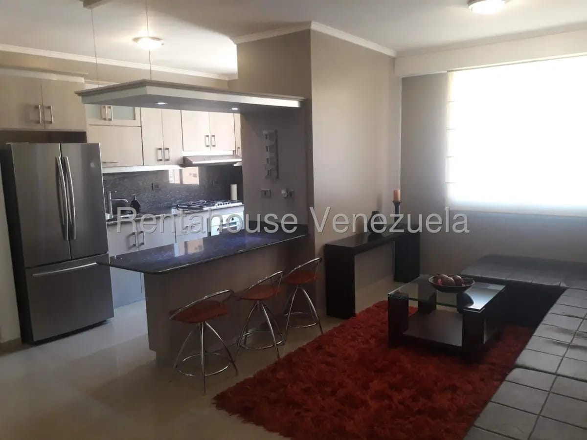 APARTAMENTO EN ALQUILER - 18