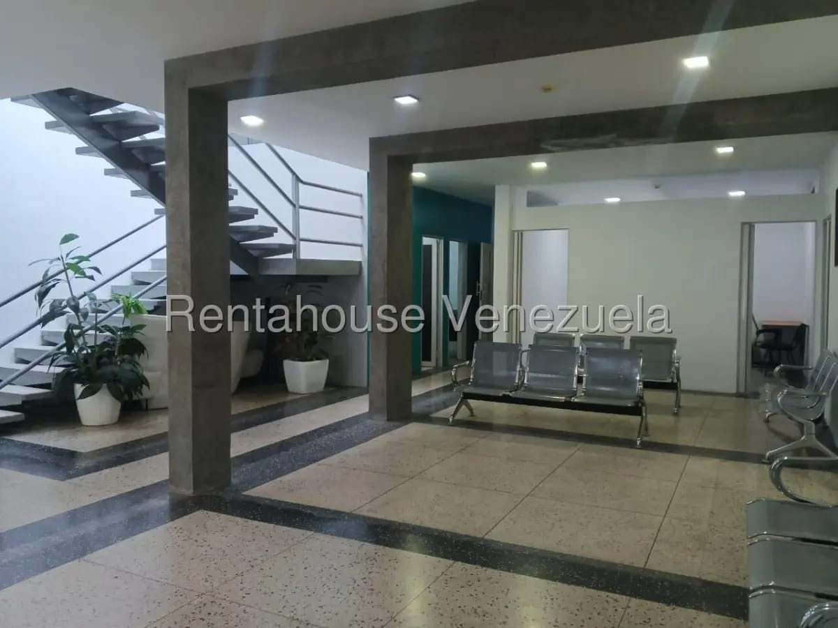 Propiedad de 2 pisos en venta en sector Belloso. Maracaibo - 6