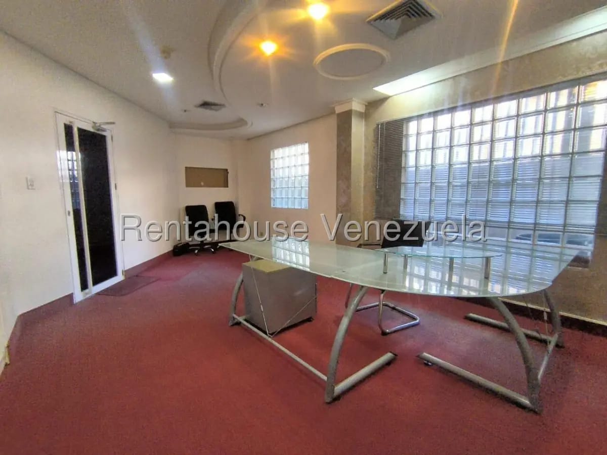 Edificio Comercial en venta multifuncional sector Belloso Maracaibo. - 11