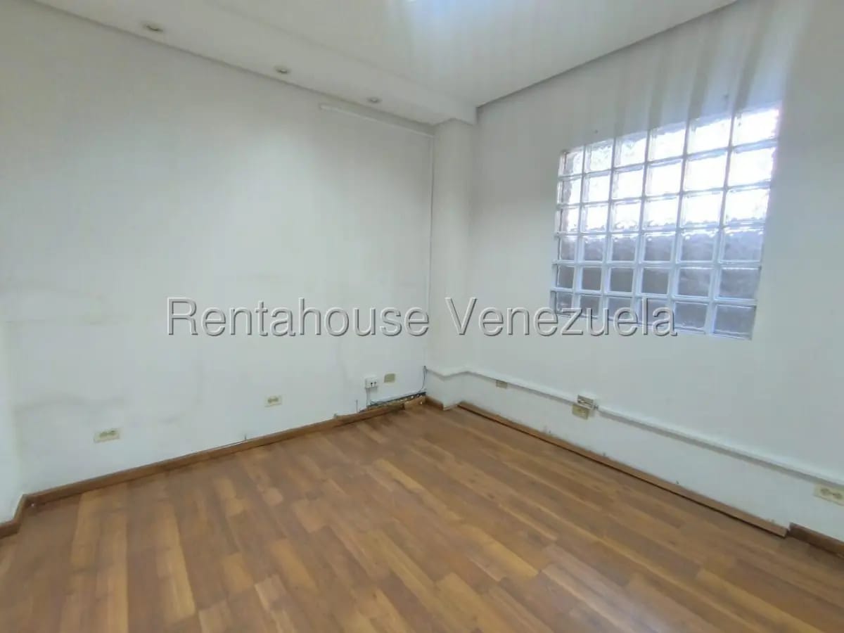 Edificio Comercial en venta multifuncional sector Belloso Maracaibo. - 12