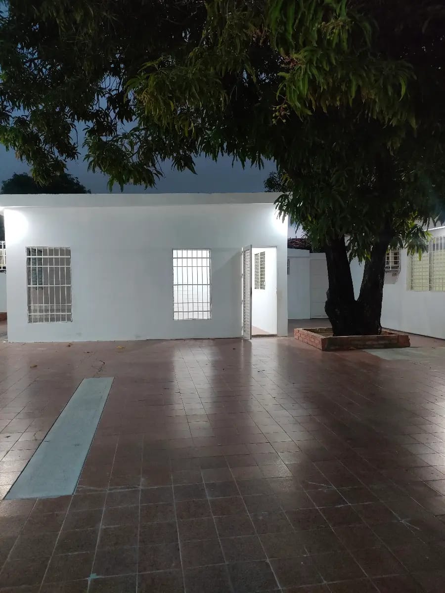 OFICINAS EN ALQUILER, CERCA DEL DORAL MALL, MARACAIBO-VENEZUELA - 3