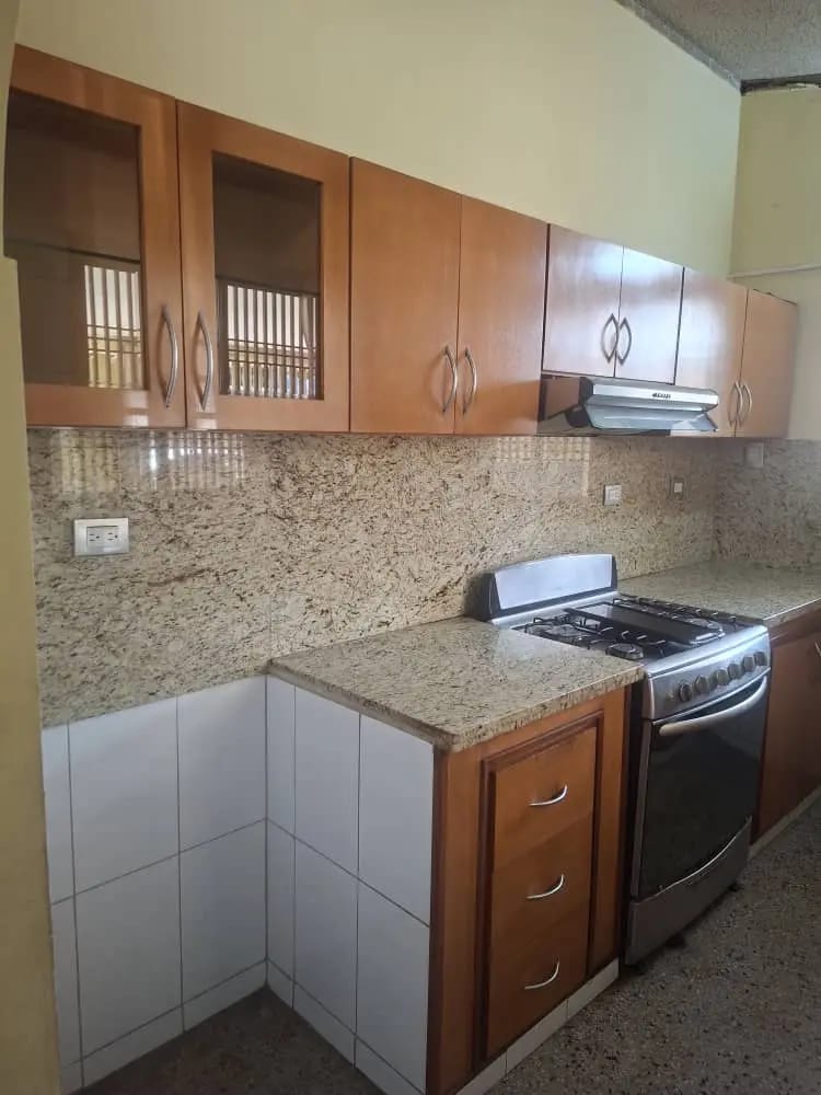 AMPLIA CASA EN VENTA EN MARACAIBO, URBANIZACIÓN MARANORTE PRIMERA ETAPA - 13
