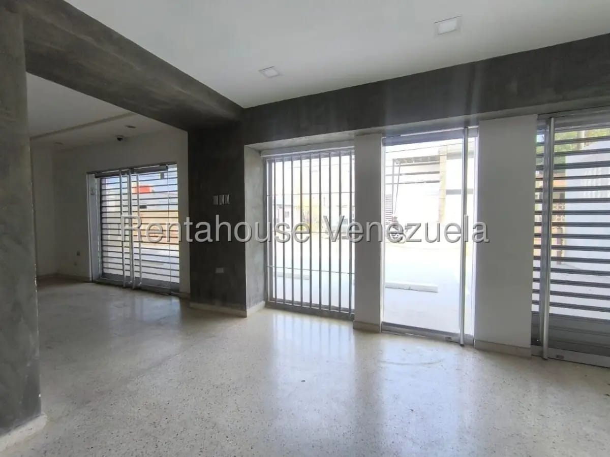 LOCAL COMERCIAL EN VENTA EN BELLOSO - 2
