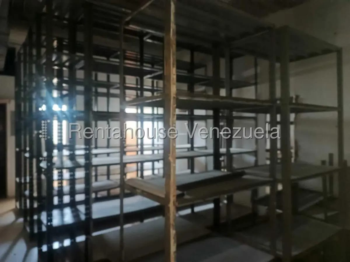 LOCAL COMERCIAL EN ALQUILER EN DELICIAS NORTE - 11
