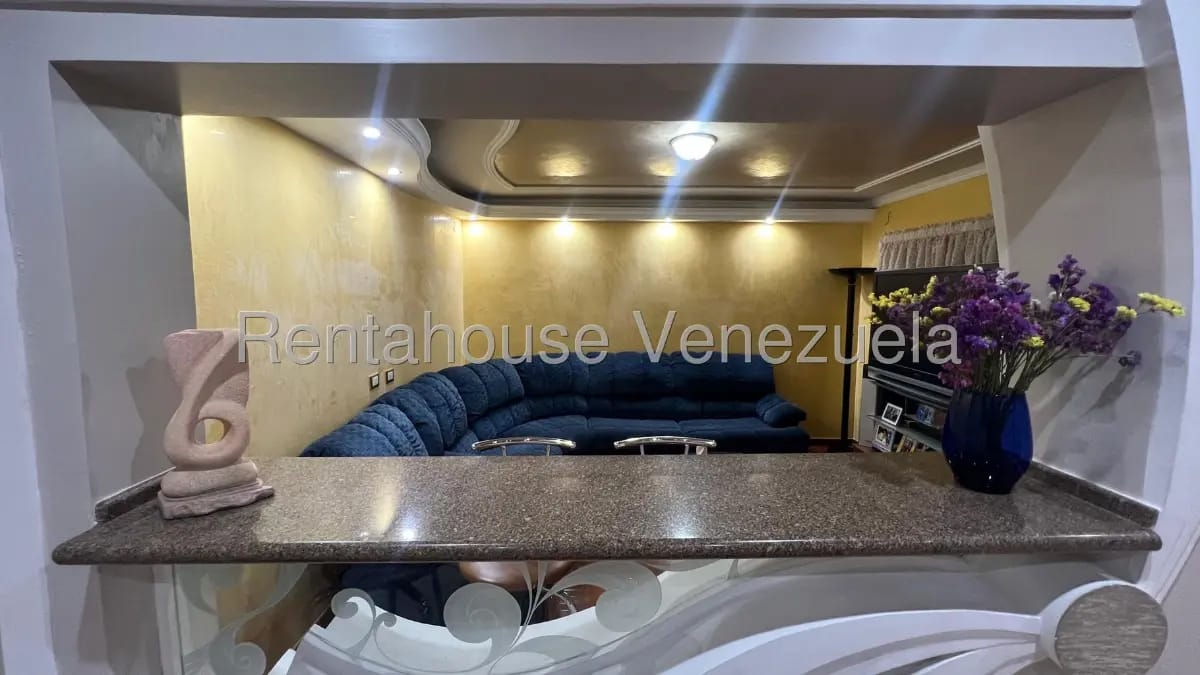 AMPLIA CASA EN VENTA EN SANTA FE - 8