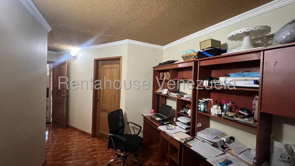 AMPLIA CASA EN VENTA EN SANTA FE - 13