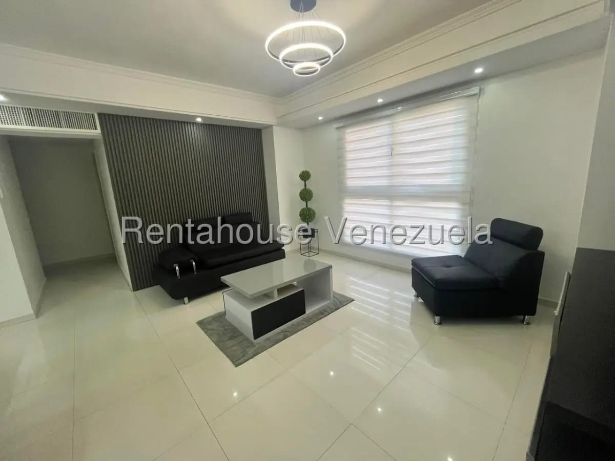 APARTAMENTO EN ALQUILER EN LA LAGO - 3